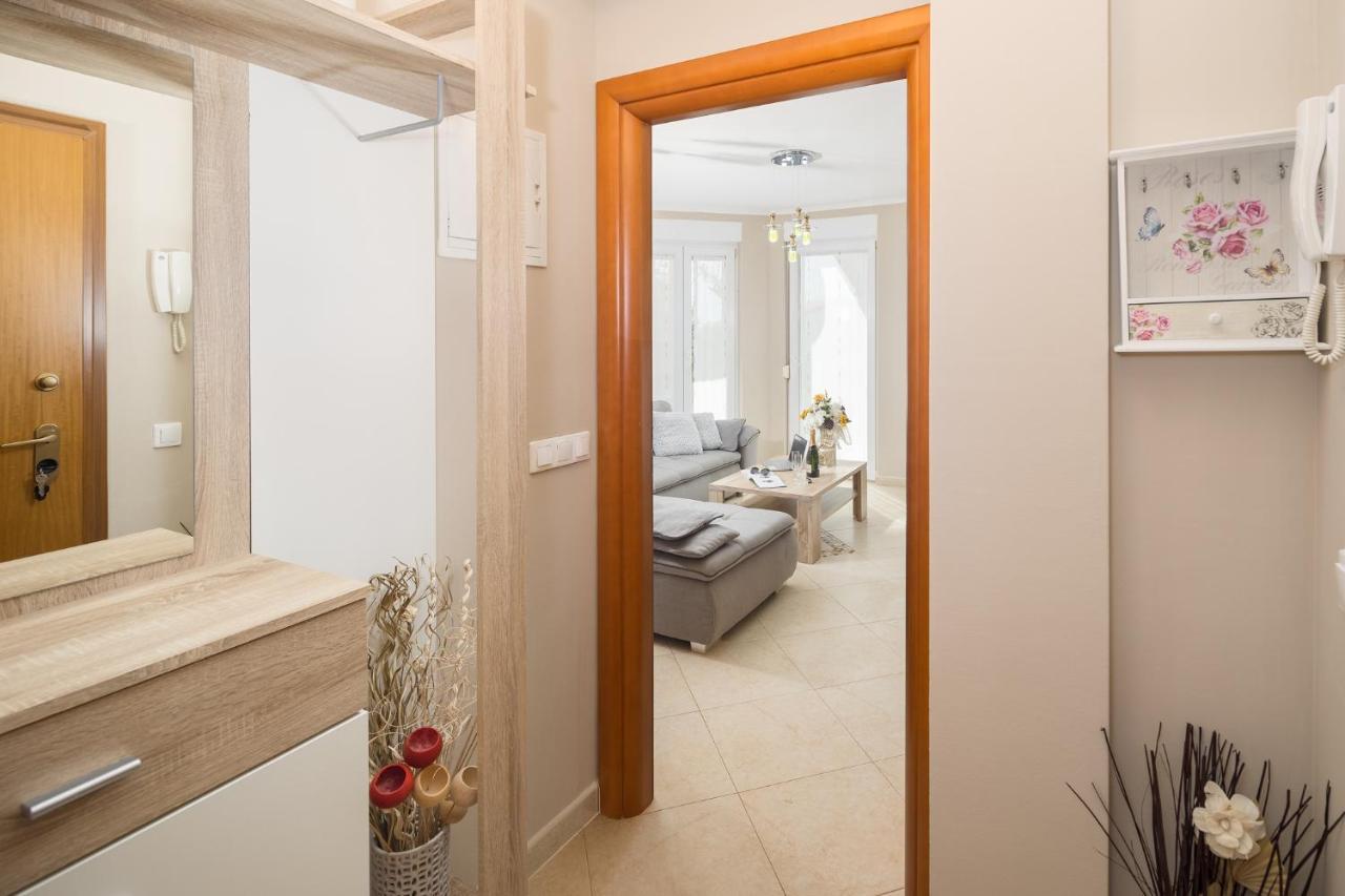 Appartement Rossini Superior à Poreč Extérieur photo