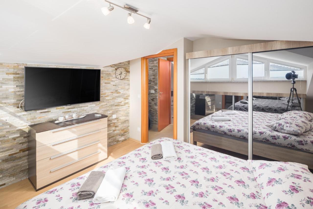 Appartement Rossini Superior à Poreč Extérieur photo